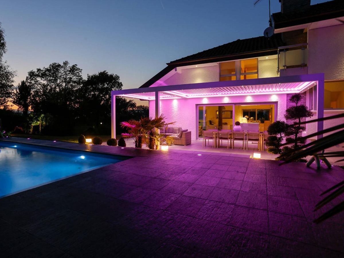 Luna Pergola outdoor living